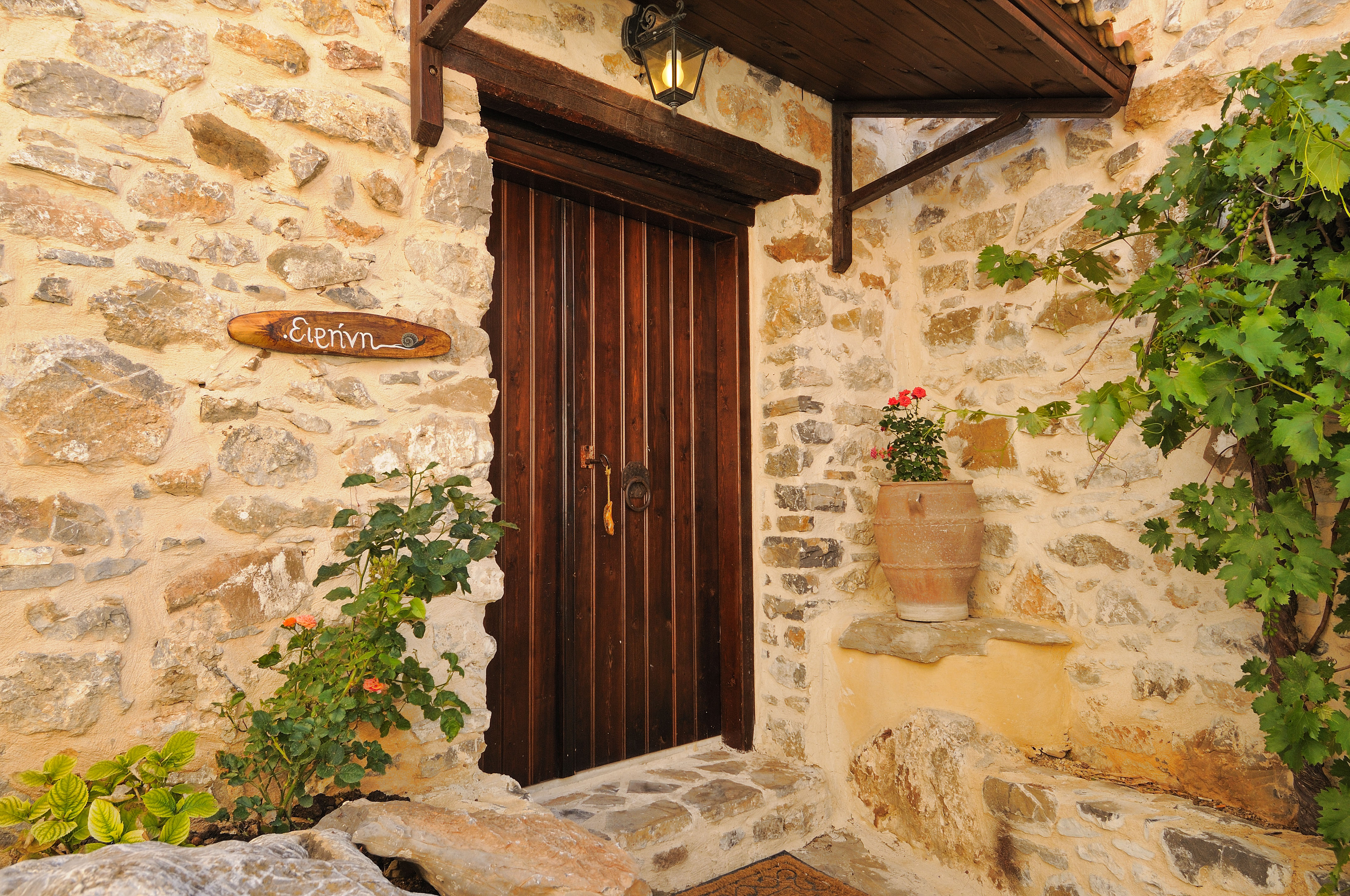 Zweizimmer-Appartement mit einem Schlafzimmer