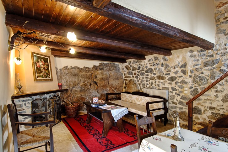 Zweistöckiges Dreizimmer-Appartement mit zwei Schlafzimmern