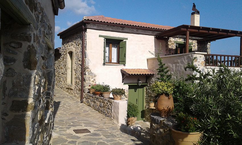 Zweistöckiges Dreizimmer-Appartement mit zwei Schlafzimmern