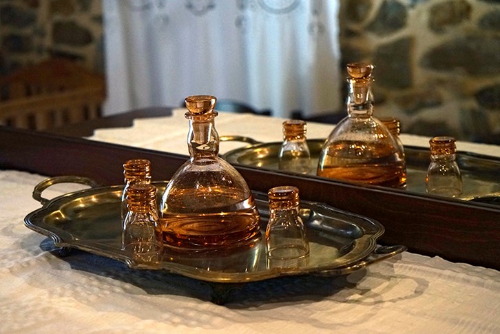 Zweizimmer-Appartement mit einem Schlafzimmer