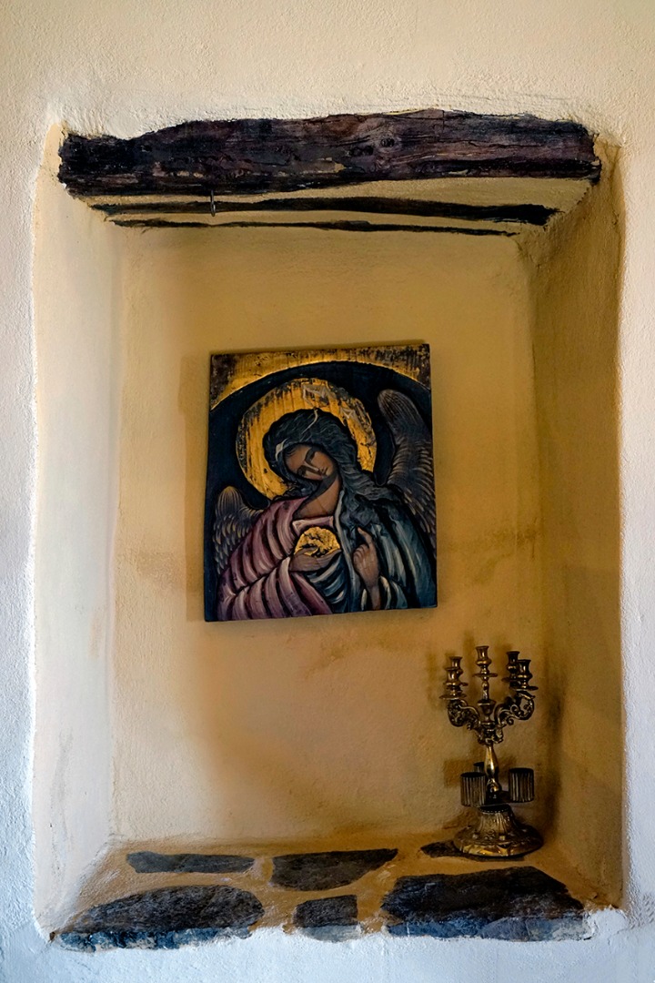 Maison de deux pièces avec une chambre à coucher